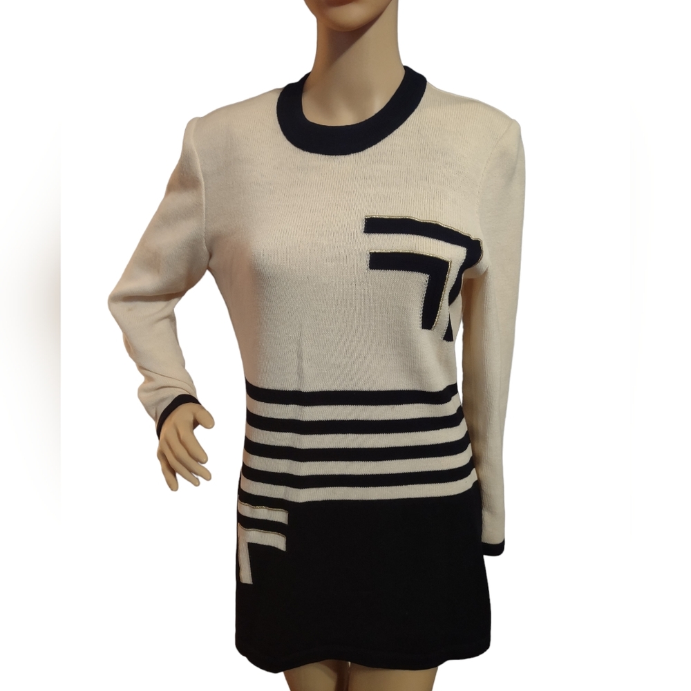 Louis Feraud Black, cream, and gold sweater. Size 6